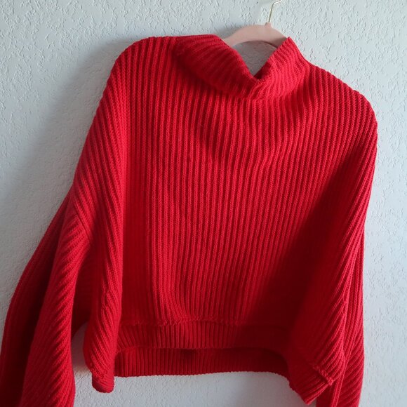 Free People Sweaters - Free People Red Oversized Ribbed Knit Sweater - Size Small Cowl Neck Chunky